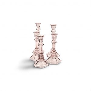 title Bougeoirs en verre rose