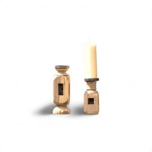 title Grands bougeoirs en bois